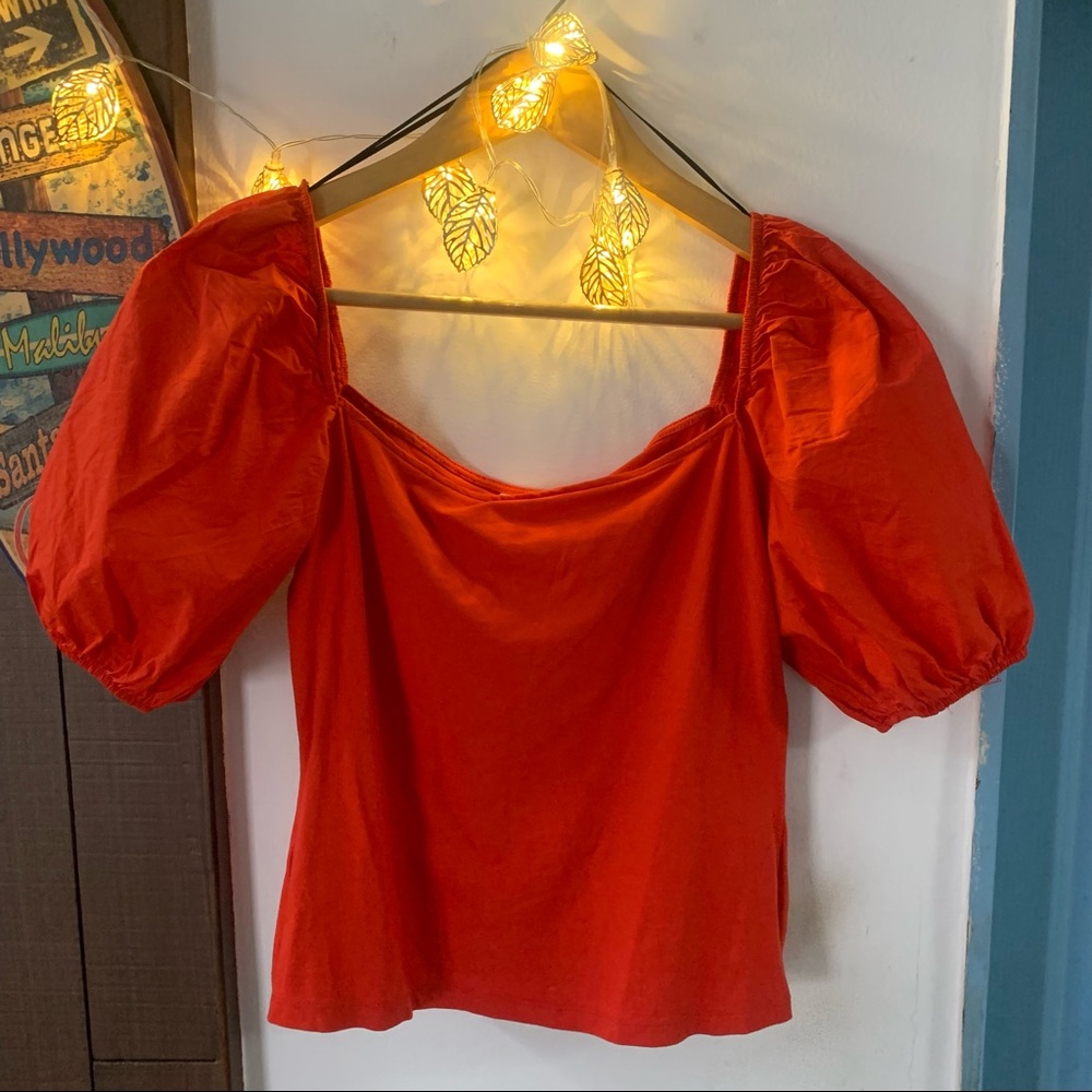❤️ H&M Stretchable Top - Picture 1 of 9